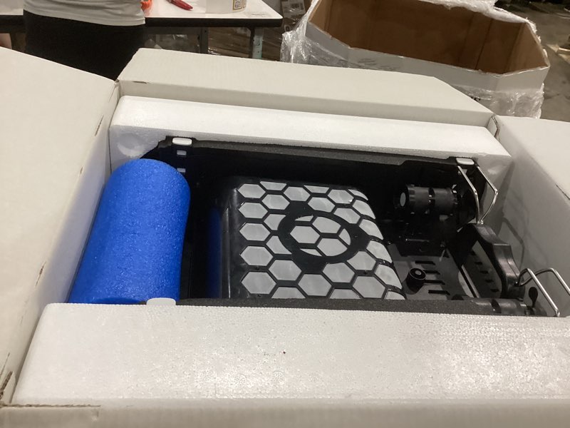 Condition photo showing Good Condition for betta swift solar-powered robotic pool skimmer with dual cleaning mode, soft-contact casing, and large easy-clean debris basket