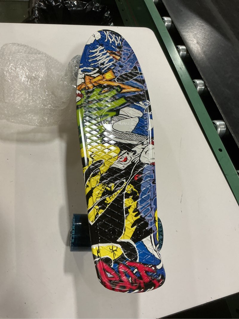 Complete 22 Inches Skateboard Graffity