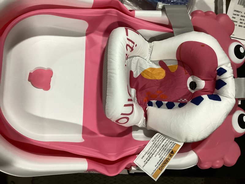 Condition photo showing Good Condition for tpn collapsible baby bathtub, baby bath tub with soft cushion & real-time thermometer, baby bathtub infant to toddler tub (0-36 months), portable newborn travel bath tub alligator shape pink