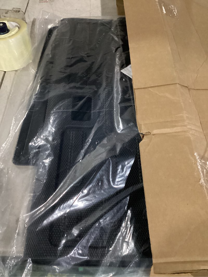 Condition photo showing Good Condition for Mabett Rear Seat Back Cover Backrest Protector for Ford Bronco Accessories 2025 2021-2024 with Dog Seat Liner fit Bronco 4-Door 4 Pieces-with Folding Lip (NOT for 2-Door or Bronco Sport) Black (4-Door Version)