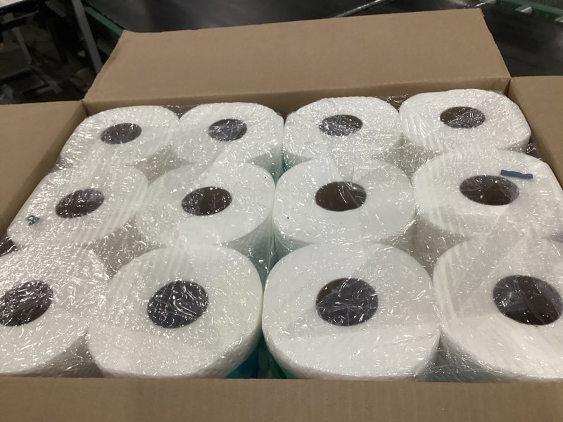 Condition photo showing New/Like New for Amazon Brand - Presto! Flex-a-Size Paper Towels, 158 Sheet Huge Roll, 12 Rolls (2 Packs of 6), Equivalent to 38 Regular Rolls, White 6 Count (Pack of 2) White
