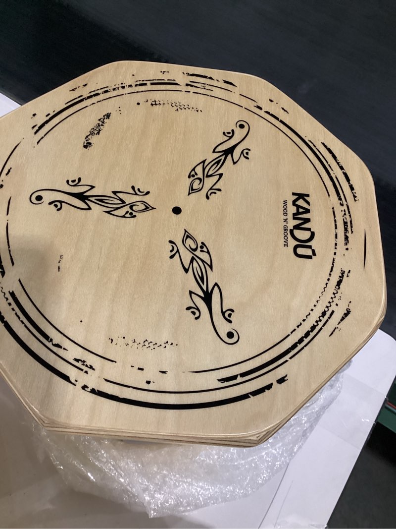 Kandu - The 13'' Cajonga The perfect combination of Conga and Cajon, fun and funky sound that somehow fits whatever kind of music you want to play. (Natural Wood)