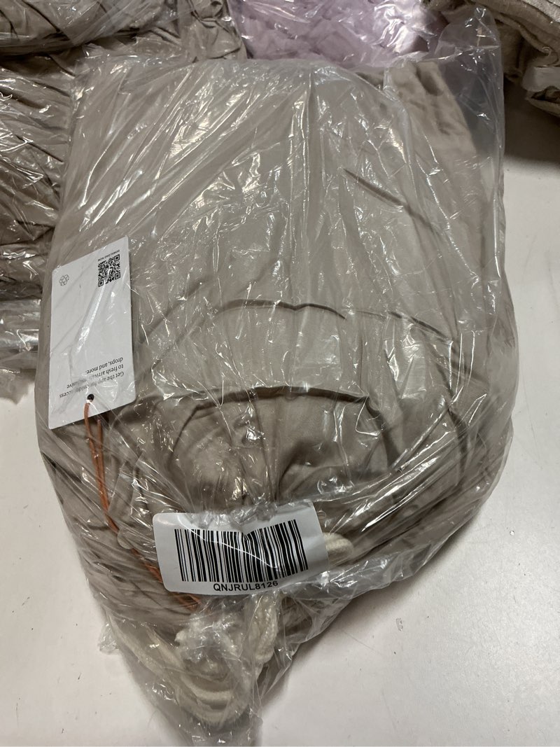 Condition photo showing New/Like New for bamboo deluxe bedding bundle, queen, sand