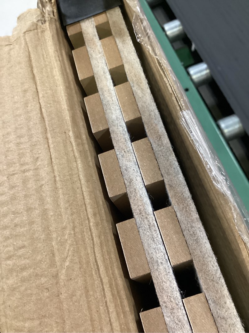 Condition photo showing Good Condition for akumax 2 pack wood panels-3d slat wall panelling for wall-ceiling and sound absorbing - wooden wall panels for living room, bedroom-fire retardant & fsc-15.5 ft