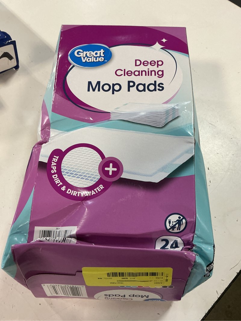 Condition photo showing New/Like New for great value deep cleaning mop pads, 24 count