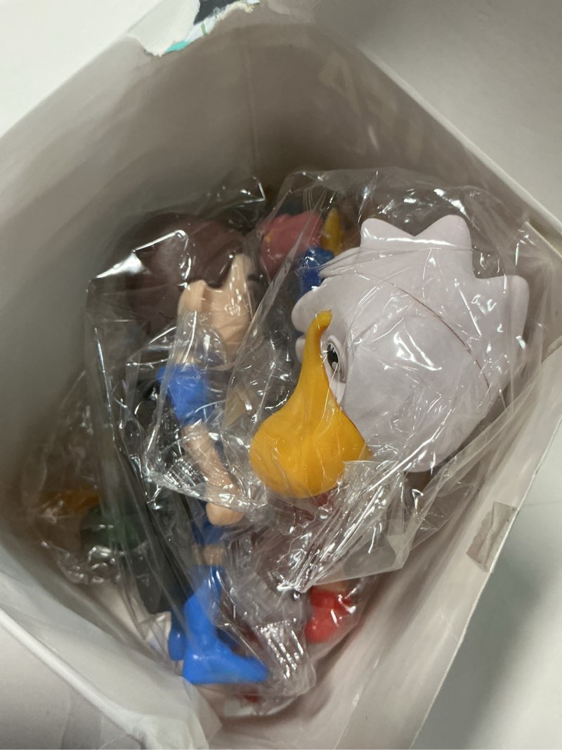 Condition photo showing Good Condition for fifa 2026 world cup official licensed mascot figurines set of 3, clutch maple & zayu collectible soccer figures with display box, world cup merchandise gift for soccer fans & collectors