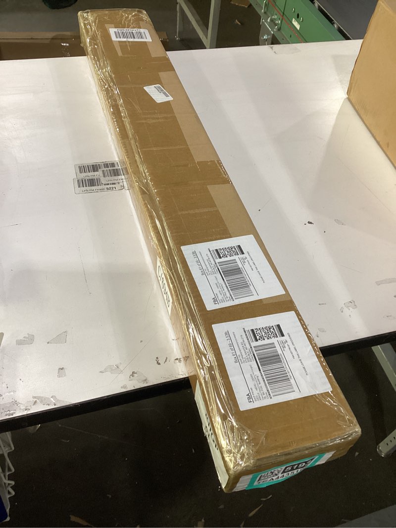 Condition photo showing New/Like New for 33.5x33.5 Inch Square Mahjong Mat for Table Domino Rubber Standard Scalloped Edges Chinoiserie Mahjong Mat Anti Slip Playmat for Poker Mah-Jong Board Dominoes Card Games (Green)