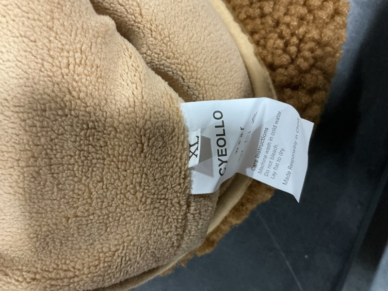 Condition photo showing New/Like New for cyeollo Fleece Dog Coat Turtleneck Furry Reversible Sweater Thick Dog Clothes for Cold Weather Winter Warm Dog Coats for Medium Dogs Brown