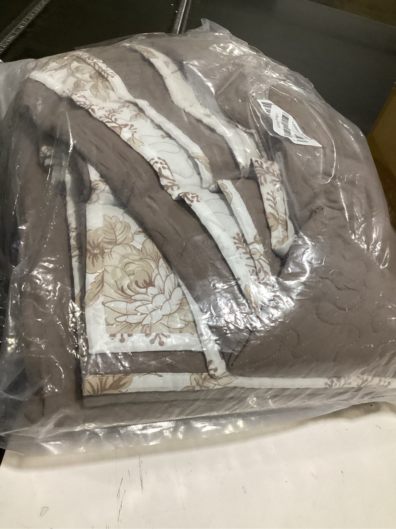 Condition photo showing Good Condition for wonderful floral cotton quilt king size stitch bedding set, taupe lightweight comforter cabin blanket farmhouse bedspread with pillow shams for all season floral taupe king