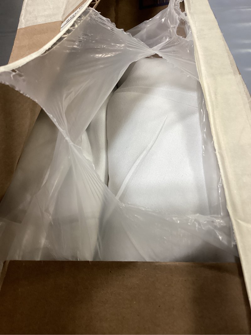 Condition photo showing Good Condition for Bedsure 100% Washed Cotton Duvet Cover Oversized King - Natural White Minimalist Cotton Duvet Cover Linen Like - GentleSoft™ Plain Simple Bedding (Natural White, Oversized King, 120"x98") Oversized King (120" x 98") 00 - Natural White (No Comforter)