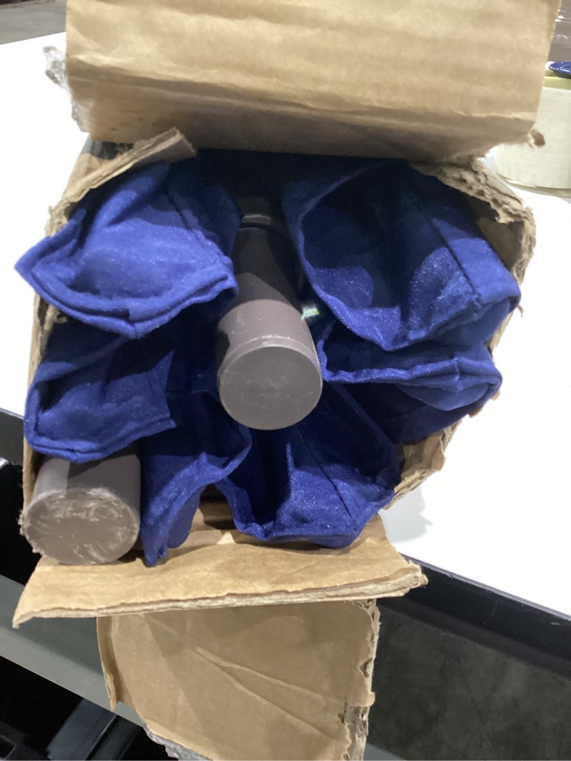 Condition photo showing Good Condition for jearey 7.5ft patio umbrella outdoor market umbrella with 6 sturdy ribs, push button tilt/crank table umbrella for garden, deck, backyard and pool, navy 7.5ft navy