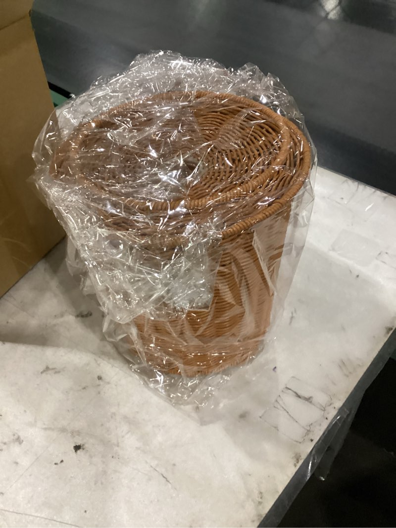 Condition photo showing New/Like New for YARNOW Rattan Trash can with Lid 9.2X9.2X11 Inches Woven Storage Barrel Plastic Basket for Home Organization Kitchen Bathroom Living Room