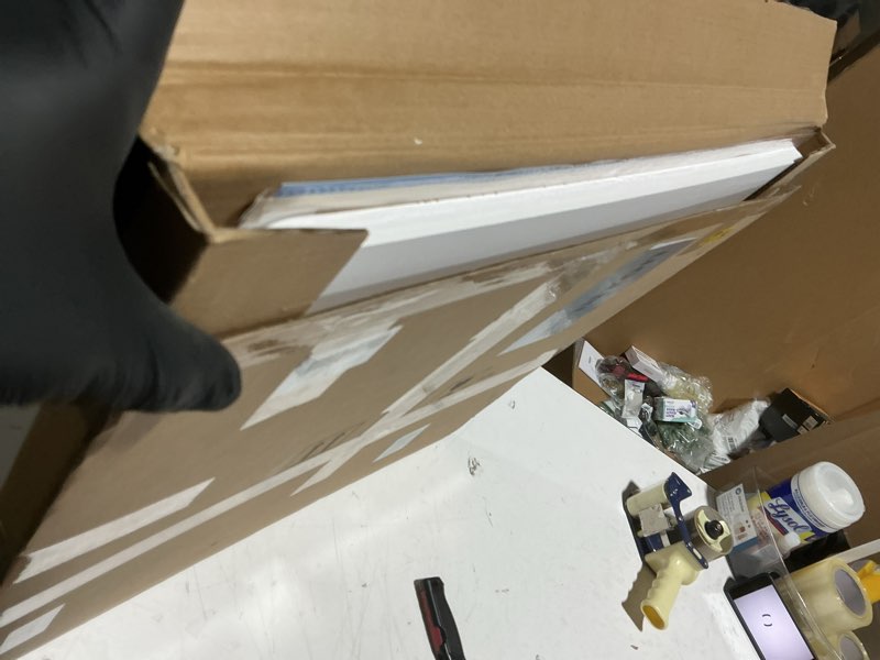 Condition photo showing Good Condition for 24x24 Inch Backdrop Board Kit, 2PCS Backgound Frame, 1PC Background Board, 6PCS Backdrop Paper, 6PCS Shadow Light Paper for Product, Food, Jewelery, Makeup Photography Shooting 24x24inch