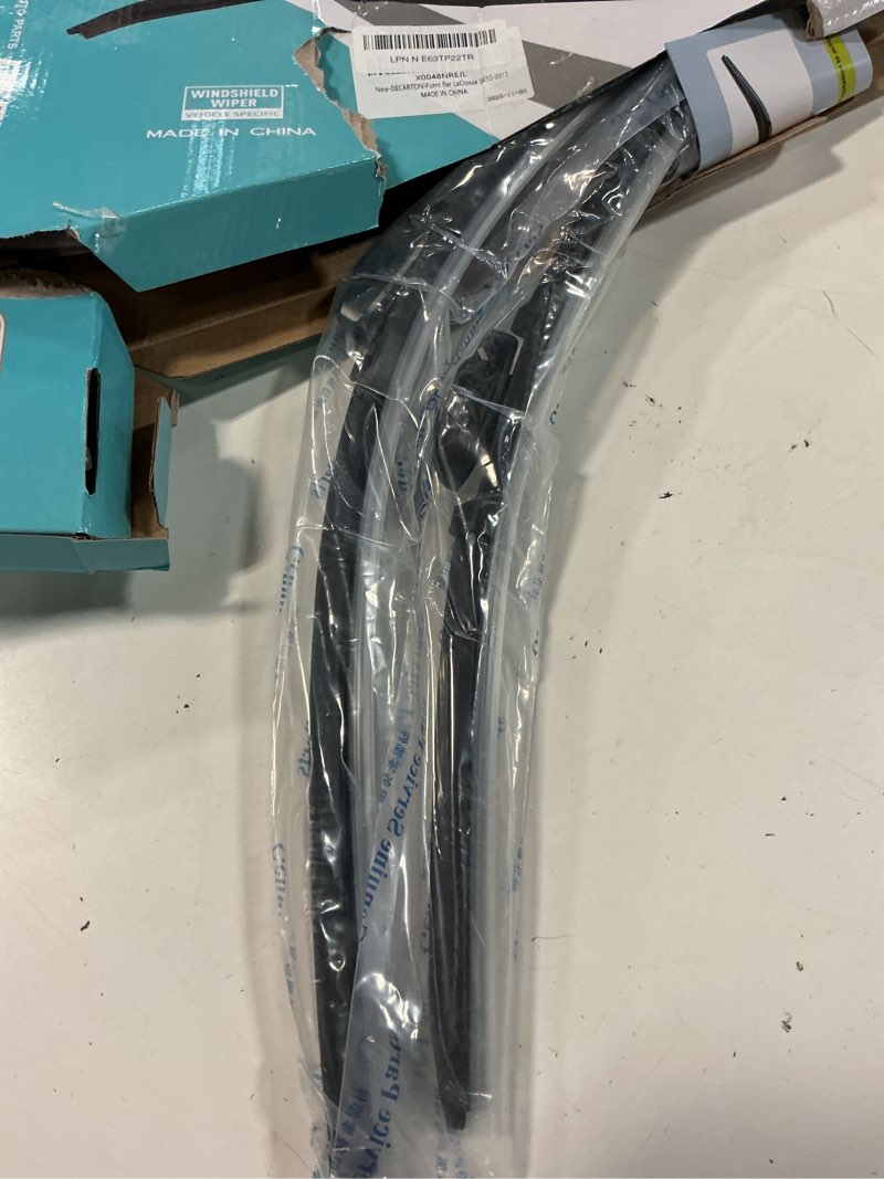 Condition photo showing Good Condition for replacement for buick lacrosse 2010-2017 | wiper blades, windshield wiper blade genuine replacement set - 26 inch/18 inch (2 piece set) u/j hook for lacrosse 2010-2017