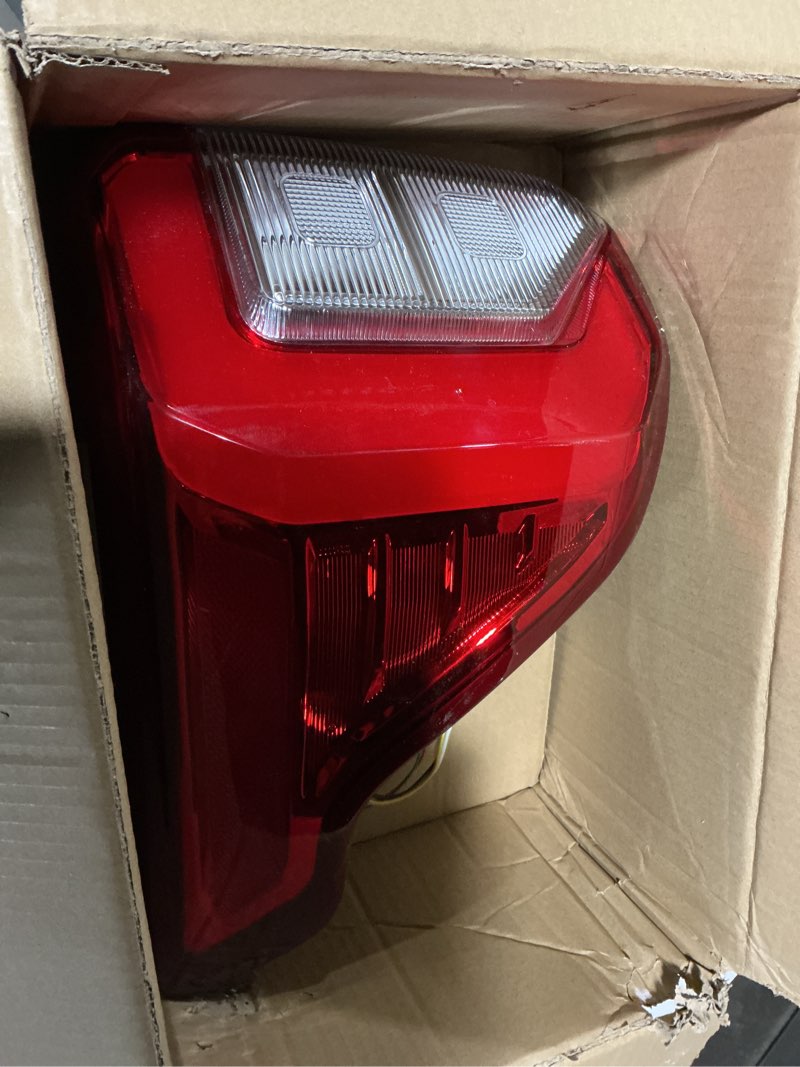 Condition photo showing Good Condition for Tail Light Rear Lamp for Ford Explorer 2020-2021 Replace Left driver Side Tail light lamp with Wire Harness and Bulbs Left Driver Side Ford Explorer 2020-2022