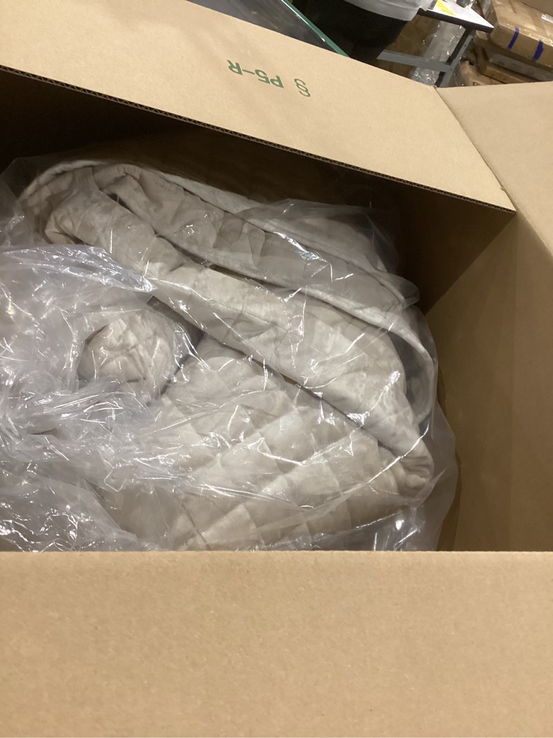 Condition photo showing As Is for RECYCO Luxury Velvet Quilt Set King Size Bedding Sets, Ultra Soft Velvet Comforter Set, Lightweight Channel Box Stitch Oversized Bedspread Coverlet for All Season, with 2 Shams, Beige King/Cal King (108" x 92") Beige