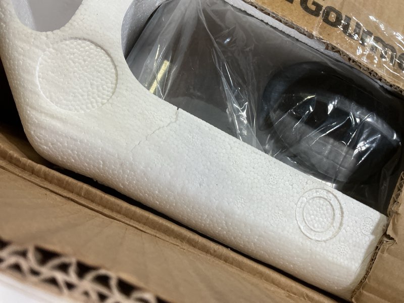 Condition photo showing New/Like New for Elite Gourmet EDF-401T Electric 4.5 Qt. / 17 Cup Immersion Deep Fryer 3-Baskets, 1700-Watt, Timer Control Adjustable Temperature, Lid with Viewing Window and Odor Free Filter 4.5 Quart / 17 cup Stainless Steel and Black