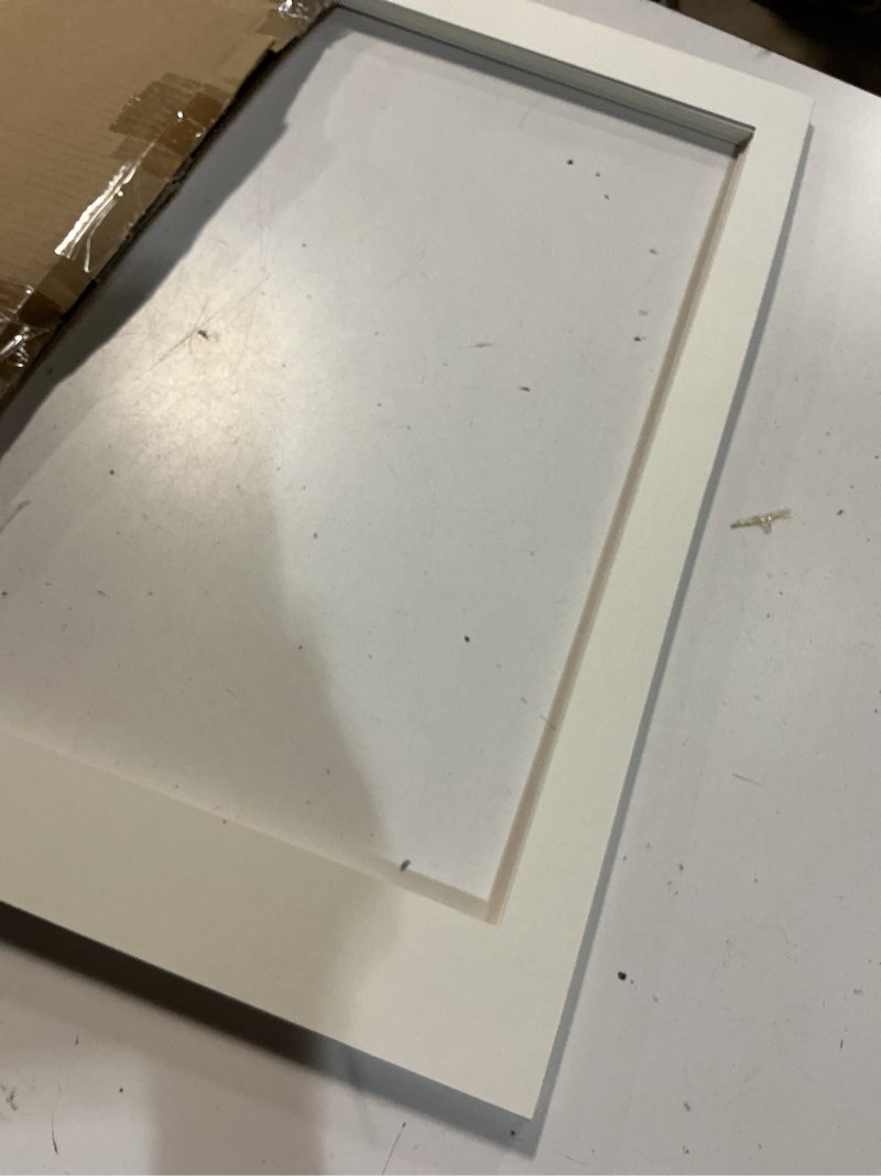 Condition photo showing Good Condition for zbeivan 18x24 white picture mats for 16x20 pictures with core bevel cut frame mattes - pack of 12 white 12 pcs 18x24 for photos 16x20