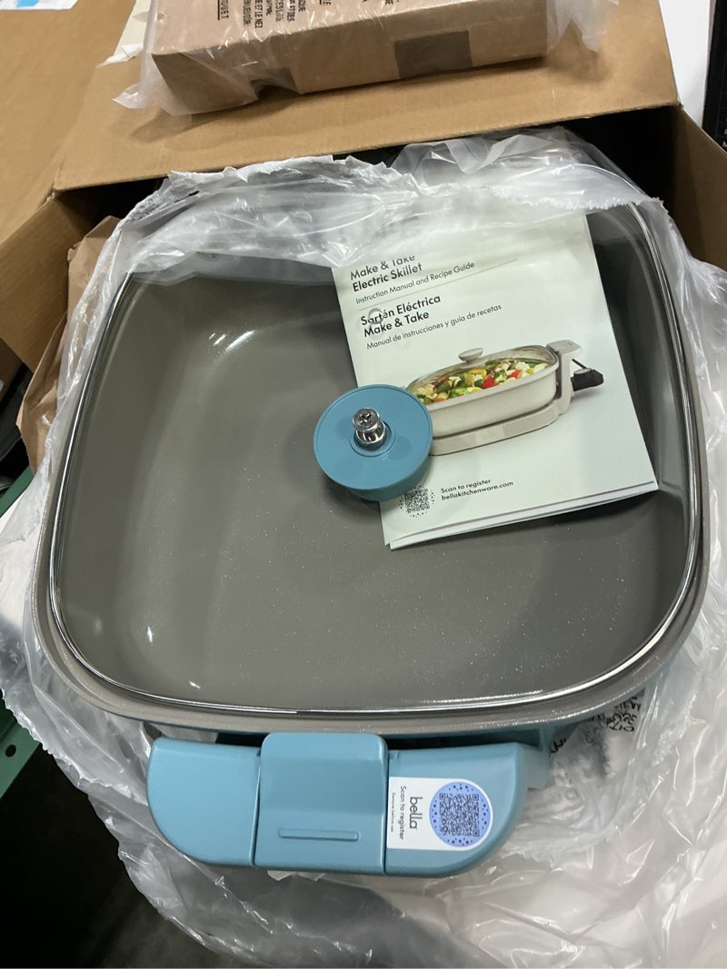 Condition photo showing Good Condition for bella make & take electric skillet, fits-anywhere™ kitchenware, evergood™ ceramic coating, adjustable temperature & dishwasher-safe tempered glass lid, cast aluminum base, 1200 watt, surf