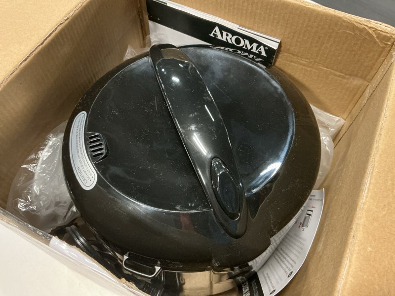 Condition photo showing Good Condition for Aroma ARC-914SB 8-Cup (Cooked) Rice Cooker