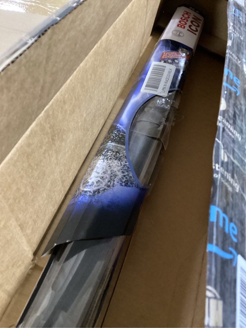 Condition photo showing Good Condition for BOSCH 26A ICON Premium Beam Wiper Blade; 26" - Single