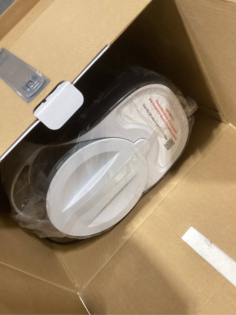 Condition photo showing Good Condition for Baby Brezza New and Improved Formula Pro Advanced Formula Dispenser Machine - Automatically Mix a Warm Formula Bottle Instantly - Easily Make Bottle with Automatic Powder Blending, White