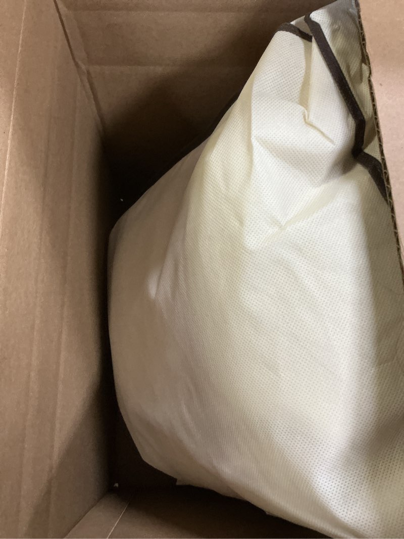 Condition photo showing New/Like New for LOCHAS Soft Fluffy Faux Fur Rugs for Bedroom Bedside Rug 4x6 Feet, Washable, Furry Sheepskin Area Rug for Living Room Girls Room, Luxury Shag Carpet Home Decor, White White 4 x 6 Feet (Rectangular)