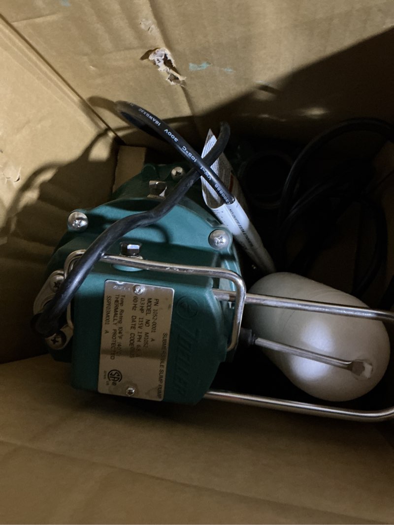 Condition photo showing As Is for zoeller 1/3 hp 2880 gph cast iron vertical float switch ac submersible sump pump