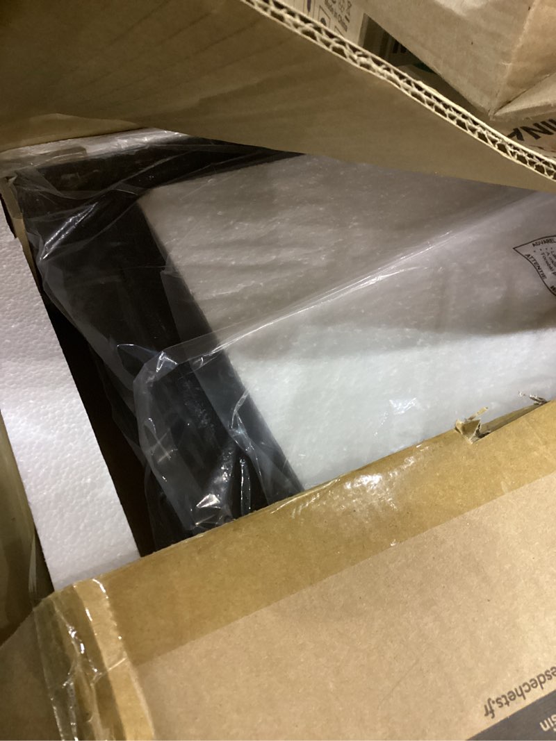 Condition photo showing New/Like New for Greenforest computer desk