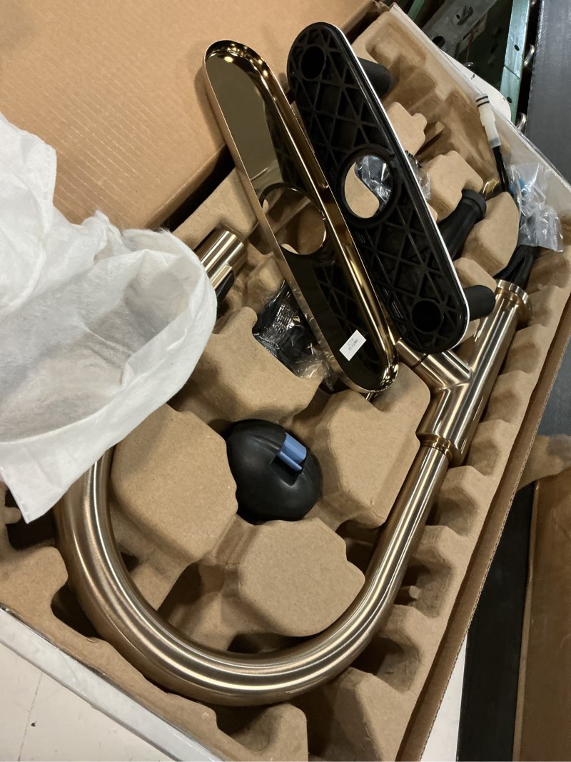 Condition photo showing Good Condition for delta nicoli brushed gold kitchen faucet with pull down sprayer, modern single hole kitchen sink faucet, single handle, champagne bronze 19867lf-cz