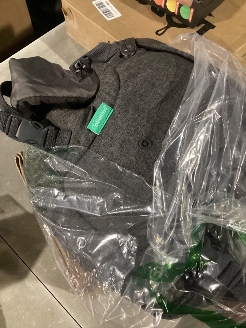 Condition photo showing Good Condition for Infantino Flip 4-in-1 Convertible Baby Carrier, Adjustable, Ergonomic Babywearing, Registry Essential, Baby Carrier for Newborn to Toddler, Gray