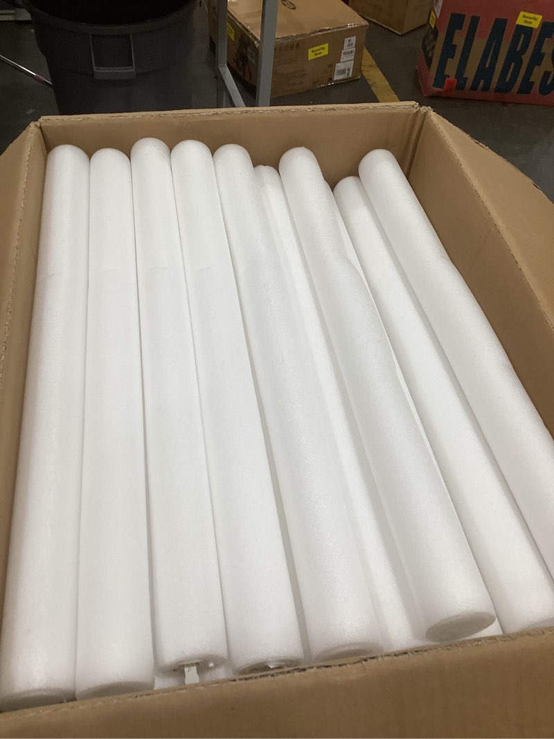 Condition photo showing New/Like New for yinder 80 pcs led glow sticks, 18.9 inches light up batons with 3 modes flashing light up stick for adult concert stage wedding raves carnival halloween birthday party (white) 80 white light