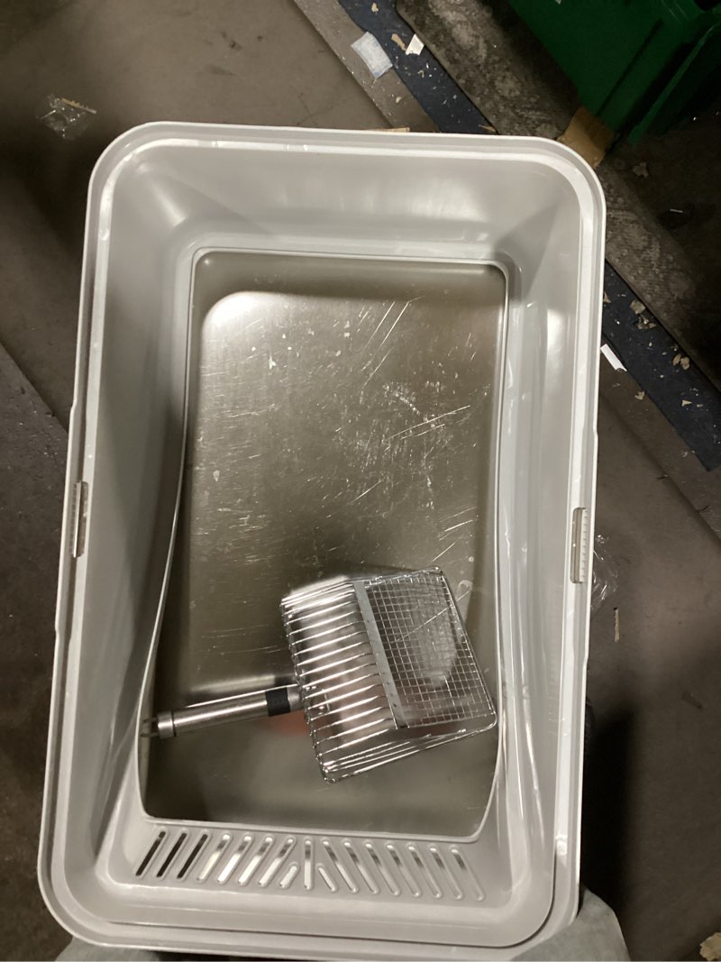 Condition photo showing New/Like New for Stainless Steel Litter Box | XL Enclosed Cat Litter Boxes with Lid for Big Cats | High Sided, Anti-Urine Leakage | Non-Stick Bottom & Includes Litter Mat & Metal Scoop