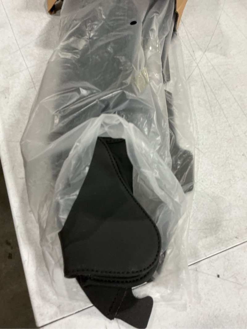 Condition photo showing New/Like New for benlari windshield bag, 3 pocket batwing fairing windshield bag, waterproof motorcycle windscreen bag fit for harley touring electra glide, street glide flhx flh, trike models 1996-2013