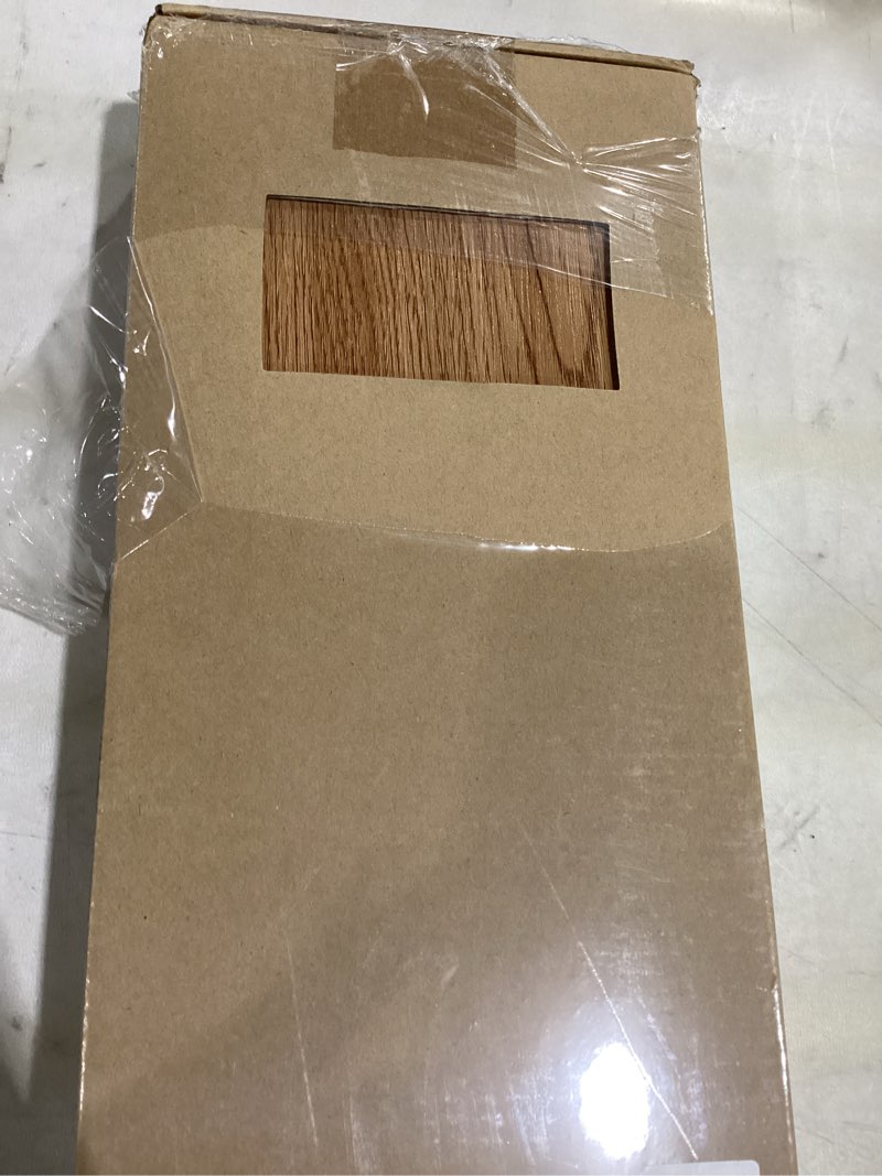 https://lotting-media.assets.bidfta.com/lotting_7b9df92c-f9c7-45fe-a26e-c9193b9603ec