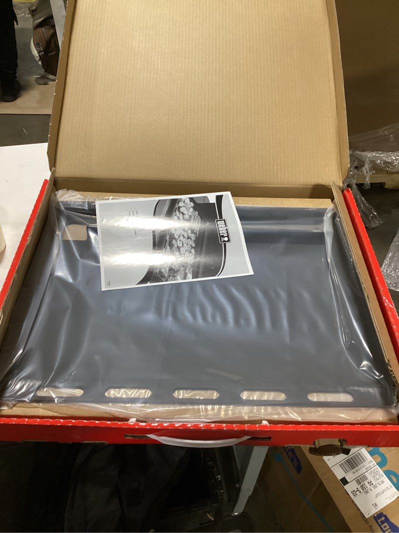 Condition photo showing Good Condition for Weber Rust-Resistant Outdoor Griddle Insert for Searwood and Large Spirit Series Grills, Full-Size 22.7" x 17.3" x 1.2"