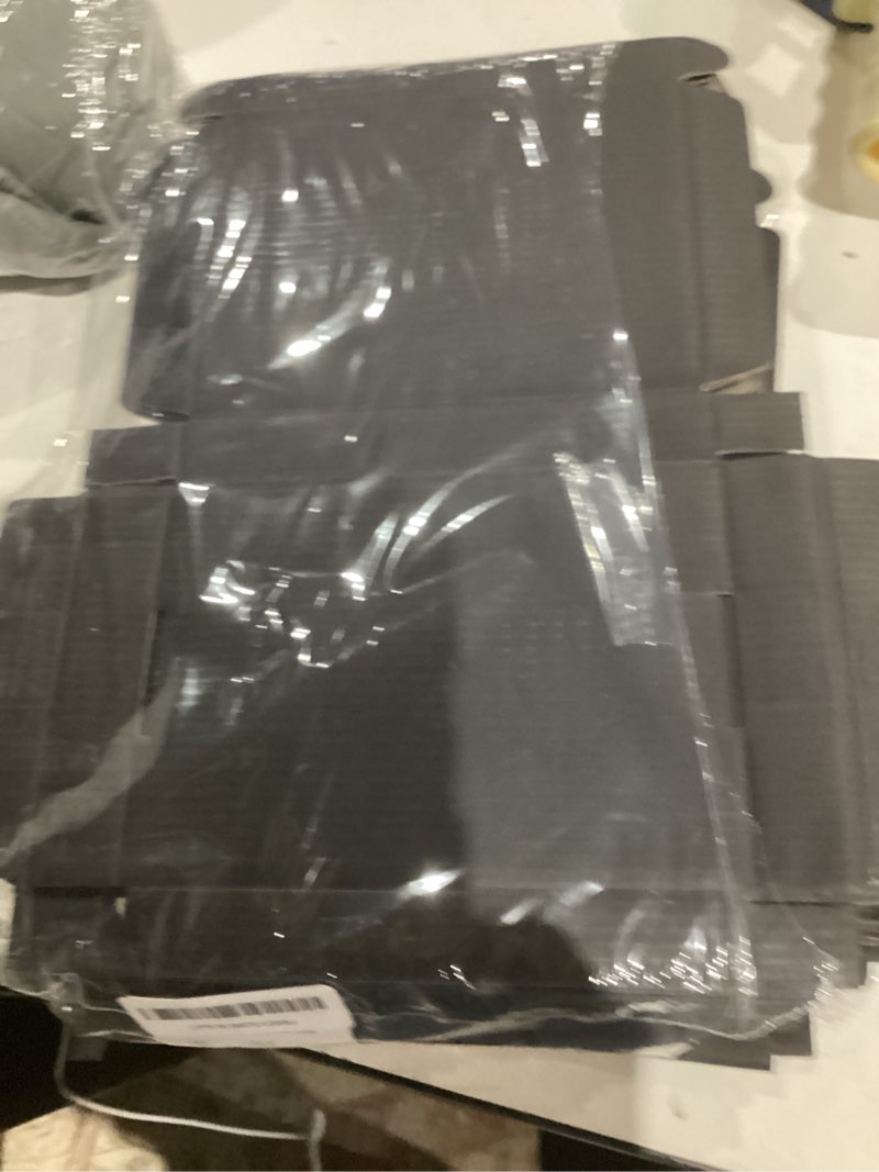 Condition photo showing Good Condition for ZBEIVAN 7x5x1 Black Small Shipping Boxes, 30 Packs Corrugated Cardboard Mailer Boxes for Packaging Small Business Mailing Gifts Wrap Boxes with Lids