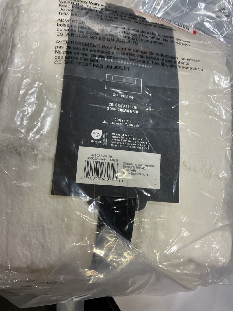 Condition photo showing Good Condition for Tufted Grid Shower Curtain Cream - Hearth & Hand™ with Magnolia