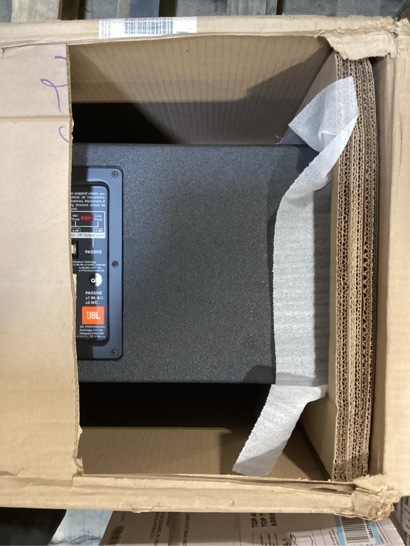 Condition photo showing As Is for jbl professional vrx932la-1 two-way line array loudspeaker system, 12-inch, black