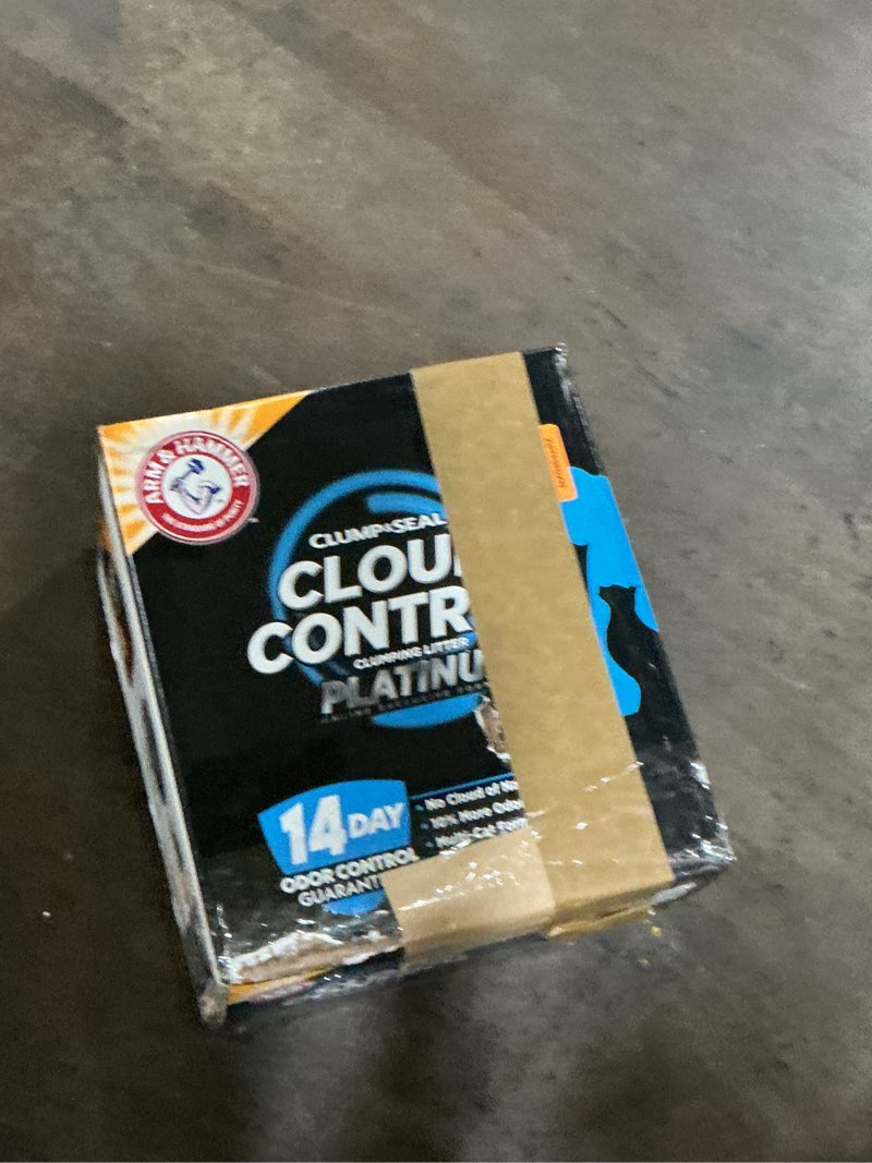 Condition photo showing As Is for arm & hammer cloud control platinum cat litter, multi-cat clumping litter, hypoallergenic and dust-free, 14-day odor control, 37 lbs cloud control platinum clumping litter