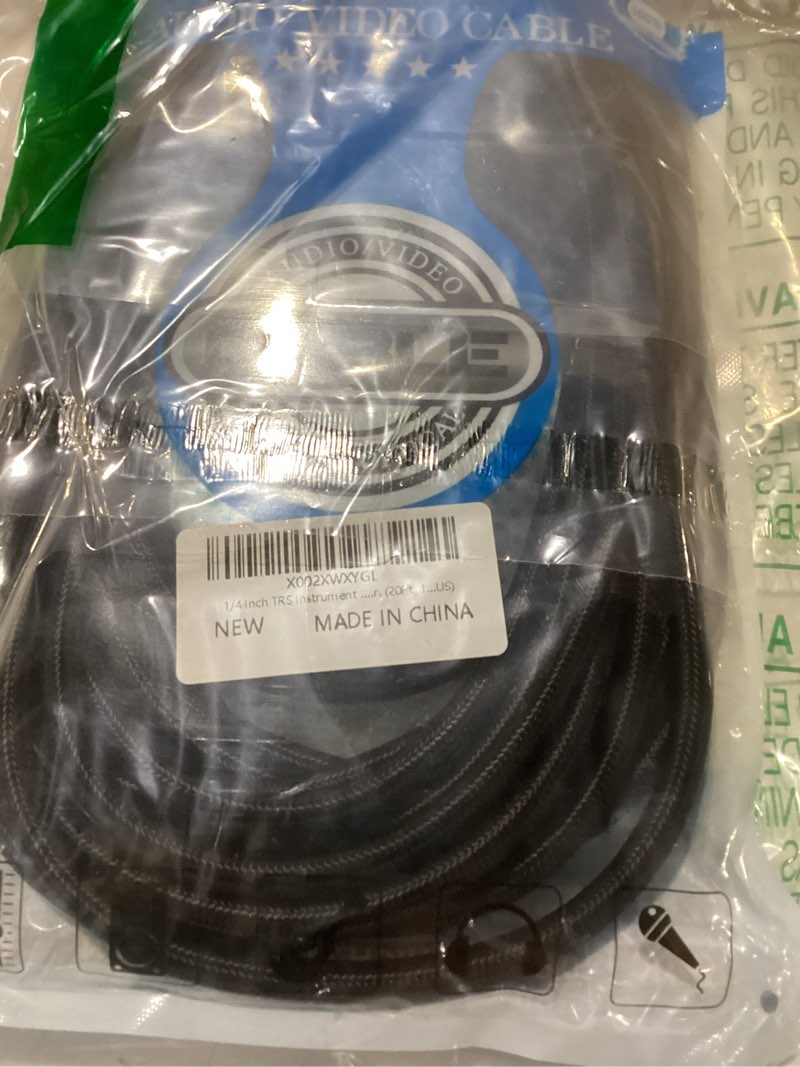 Condition photo showing New/Like New for 1/4 inch trs instrument cable 20ft, 6.35mm stereo audio cable male to male right-angle-to-straight for electric guitar, bass, keyboard, mixer, amplifier, speaker, equalizer 20ft black