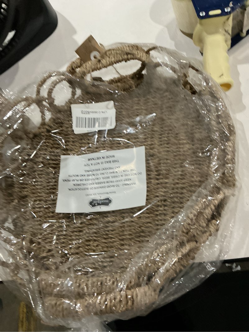Condition photo showing Good Condition for mud pie seagrass link tray; 13 1/2" |15 1/2"