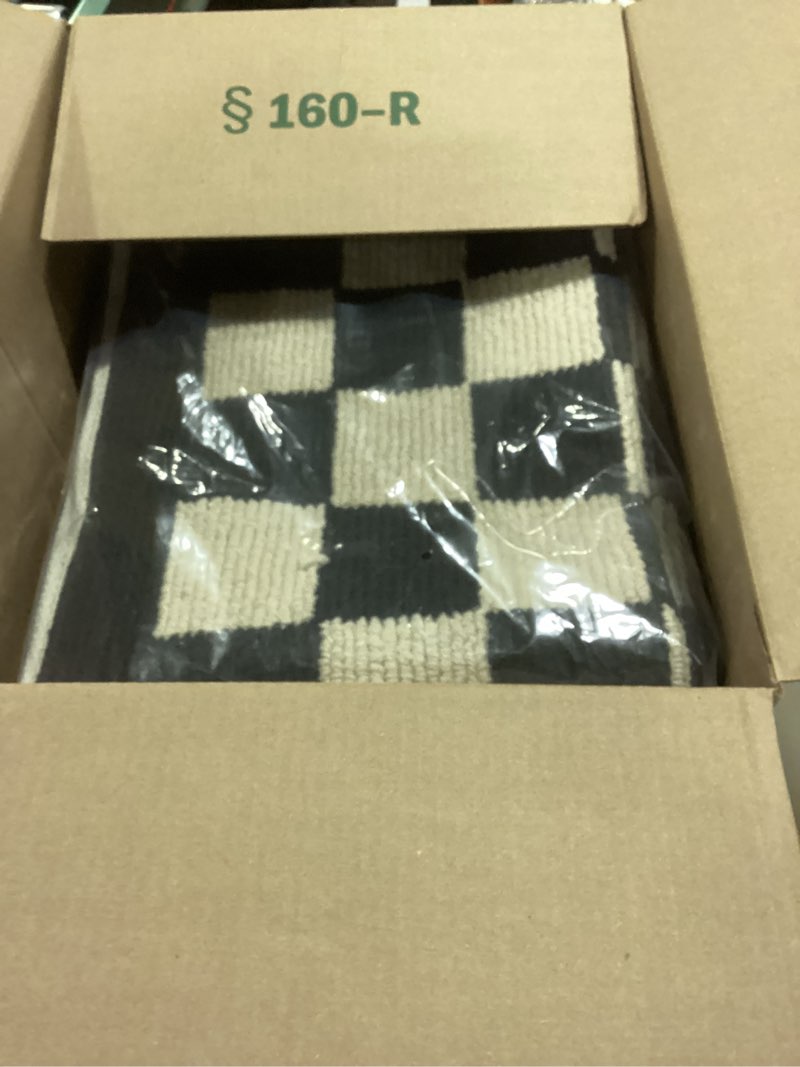 Condition photo showing New/Like New for GIB Kitchen Mat for Floor 23.6" x 71", Kitchen Rug Non Slip/Skid Washable Runner Rug, Stain Resistant Comfort Standing Mat for Kitchen Laundry & Sink Decor, Black Cream Checkered Black Checkered 2' x 6'
