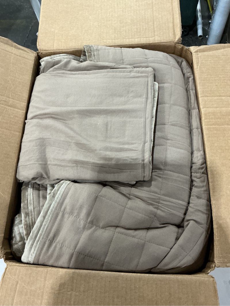 Condition photo showing As Is for RECYCO Luxury Velvet Quilt King Size Bedding Set, Ultra Soft Velvet Comforter Set, Lightweight Quilted Channel Box Stitch Oversized Bedspread Coverlet for All Season, with 2 Shams, Natural Tan King/Cal King (108" x 92") Natural Tan