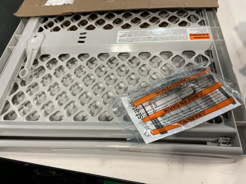 Condition photo showing Good Condition for North States 5-Way Pet Gate, Model# 8619