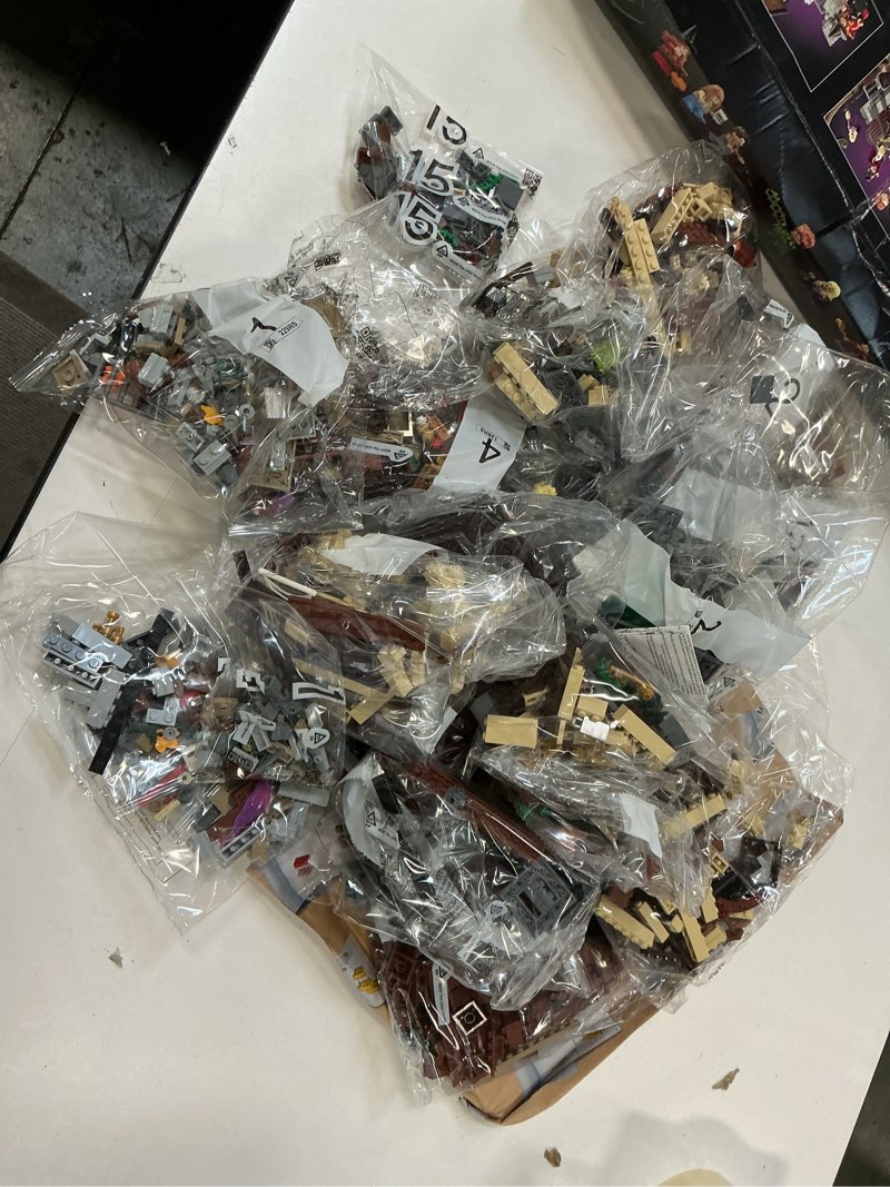 https://lotting-media.assets.bidfta.com/lotting_7be4e4bc-7715-4fcc-873e-9b287fc3b2e9