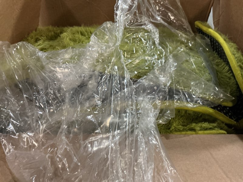 Condition photo showing As Is for Ophanie Green Rug Grass Area Rugs for Bedroom, 4x6 Shag Fluffy Carpet, Fuzzy Furry Plush Soft Cute Kids Baby Girls Shaggy Bedside Indoor Floor Carpets for Teen Dorm Home Decor Aesthetic, Nursery 4' x 6' (Rectangular) 7- Green