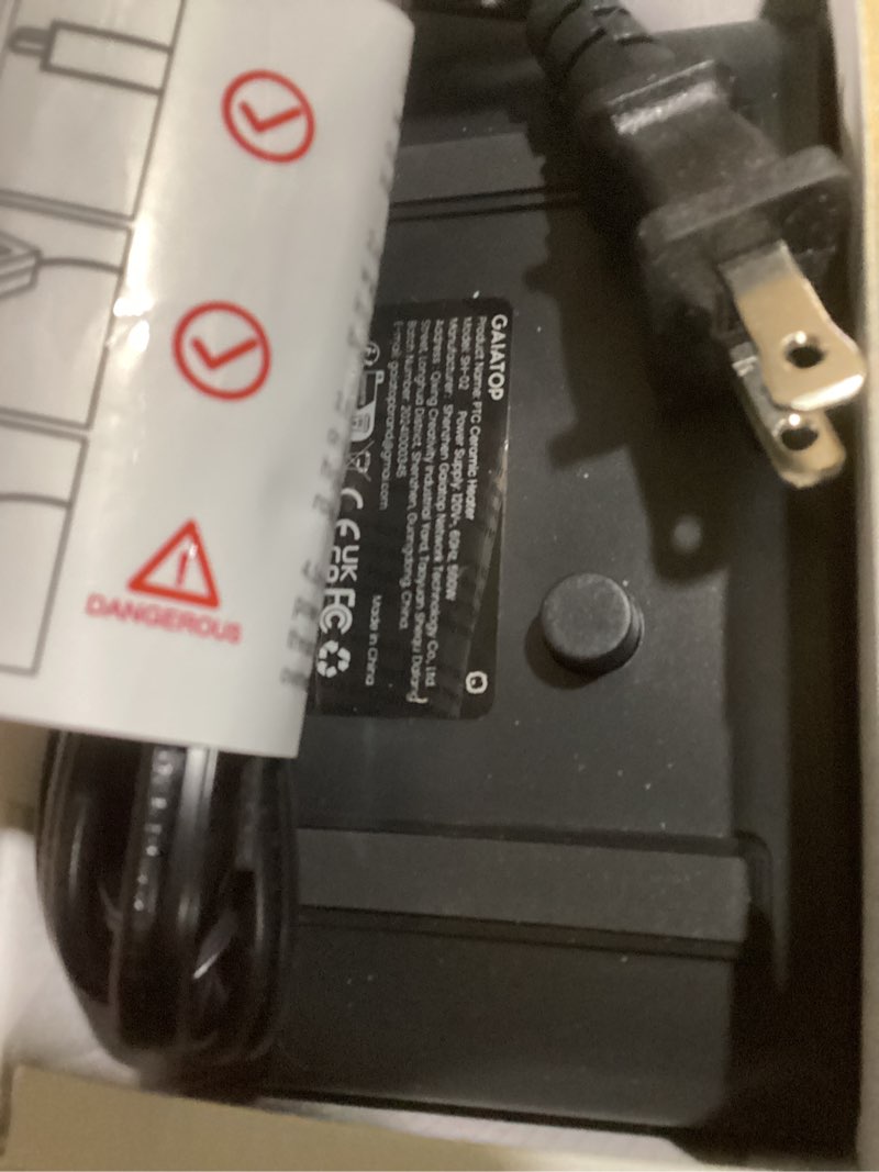 Condition photo showing Good Condition for Gaiatop Mini Space Heater, Lightweight PTC Ceramic Fast Heating 500W Energy Efficient for Indoor Use, Overheating & 45° Tip-Over Protection, Portable Desk Electric Heaters for Office Home Black