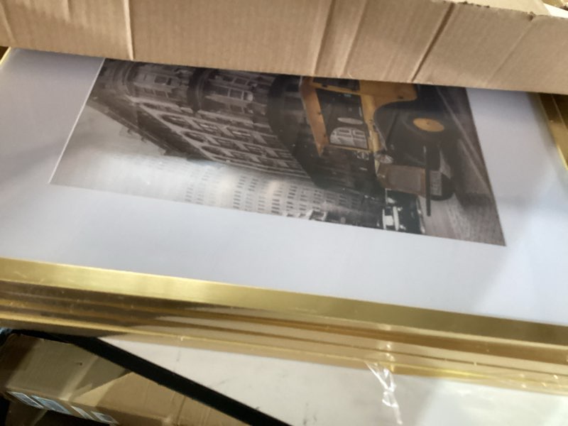https://lotting-media.assets.bidfta.com/lotting_7bf55cf1-f6c8-45bb-ab25-9925bf6f936d