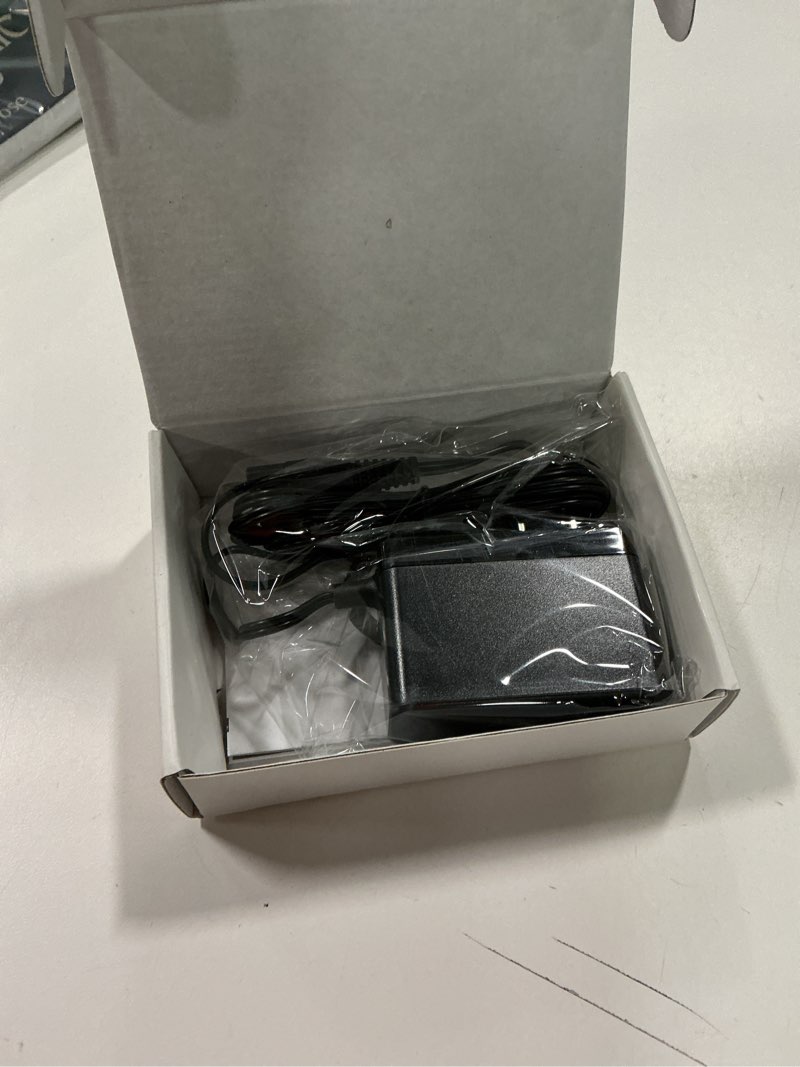 https://lotting-media.assets.bidfta.com/lotting_7bf8ea28-c688-46ce-9ca8-fe1519ec25fd